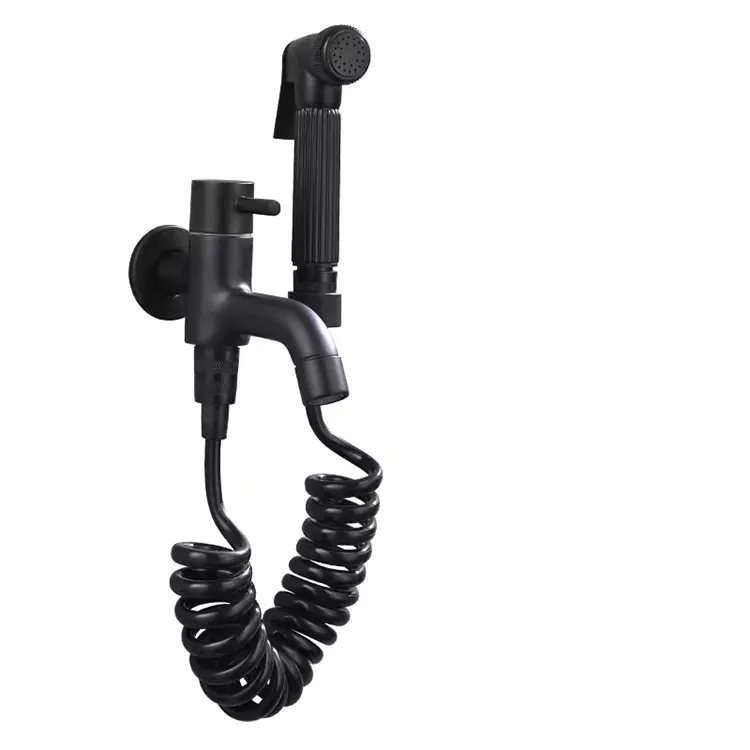 Black Toilet Companion Press-Type Spray Pfuti